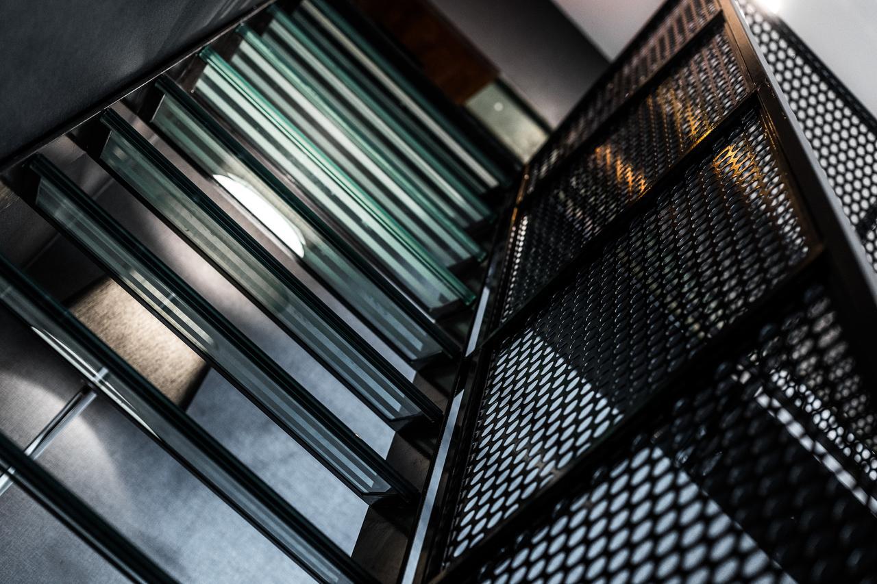 Black Hotels Koeln Экстерьер фото